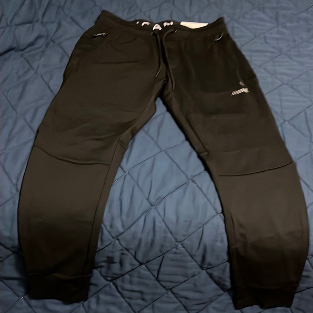 American Eagle Outfitters Black Sweatpants Relaxed Fit